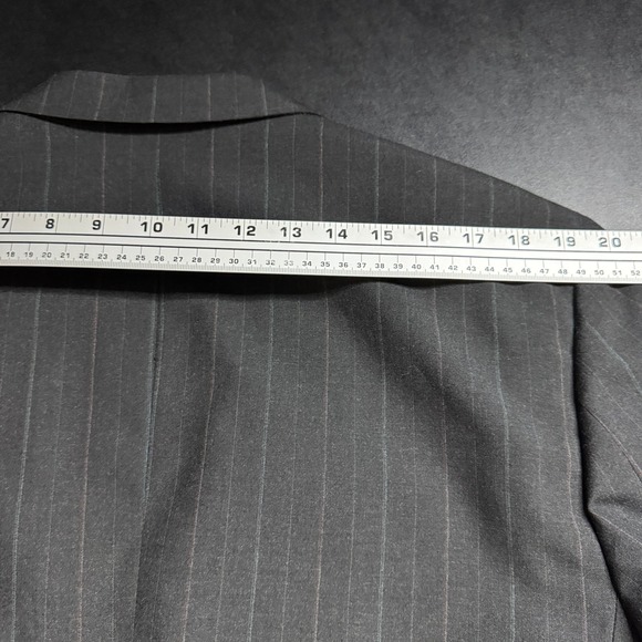 Vintage‎ USA Brookstone Men's 44L 36W Wool Gray Pinstripe Two-Piece Suit - Picture 9 of 12